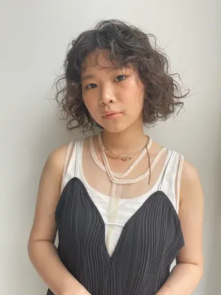 ショート カラー 野田 カレンのヘアスタイル