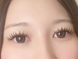 マツエク・マツパ 束感/ナチュラル/ mikuのマツエク・マツパデザイン