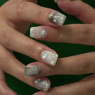 ネイル 佐藤 渚紗のネイルデザイン