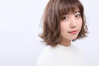 ミディアム カラー 谷口ゆめ/縮毛矯正/ 大人女子/眉ワックスのヘアスタイル