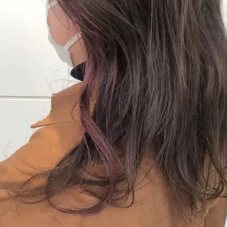 ロング カラー カトウ ユウカのヘアスタイル