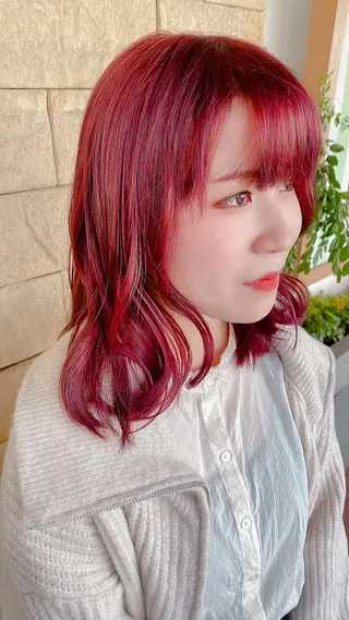 ミディアム 宇賀 芹加のヘアスタイル