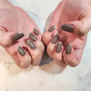ネイル nailatelier nijiiro.所属・nijiiro🌈 サトウのネイルデザイン