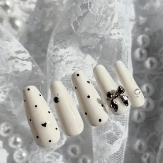 ネイル Aki 💖ゆちたの部屋のネイルデザイン