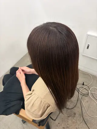 ロング カラー 佐藤 百々花のヘアスタイル