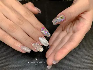 ネイル MoaNail🫶 Yoshiのネイルデザイン