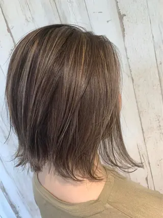 ミディアム カラー 心斎橋韓国ボブ 好原良真のヘアスタイル