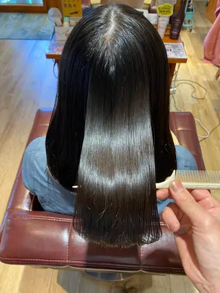 セミロング 艶美髪マスター 店長✂︎YUKKEのヘアスタイル