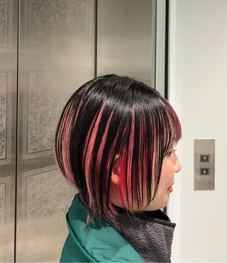 ショート カラー 顔周りカット／透明感 カラー／Kurumeのヘアスタイル