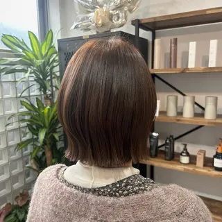 ショート カラー パーマ 3tuba Naho /艶髪/タッセルボブのヘアスタイル