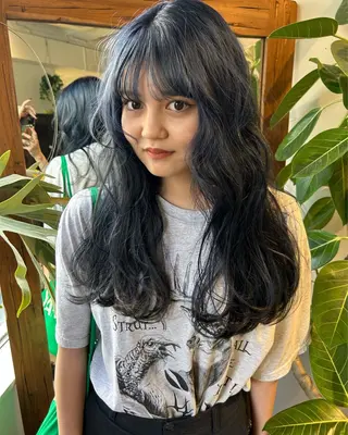 ロング カラー 薄暮 マツイ レンのヘアスタイル