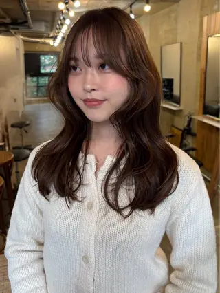 セミロング 柳瀬 和香奈のヘアスタイル