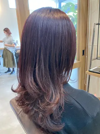 セミロング カラー 三島 有佳里のヘアスタイル