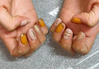 ネイル VIERU 🌈🎀💖のネイルデザイン