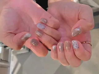 ネイル マキノ ユイのネイルデザイン