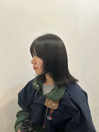 ミディアム カラー 水谷 優華のヘアスタイル