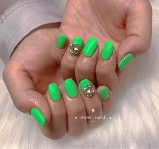 ネイル MoaNail🫶 Yoshiのネイルデザイン
