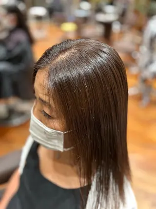 カラー 多賀 亮真のヘアスタイル