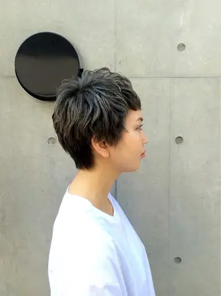 ショート カラー ✨髪質改善縮毛矯正✨ 宇田川修平のヘアスタイル