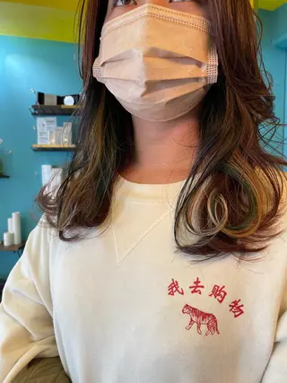 ロング カラー 末石 智のヘアスタイル