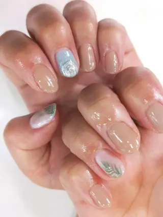 ネイル はばすみれ🎀ﾈｲﾙ 光ﾌｪｲｼｬﾙ ﾍｱのネイルデザイン