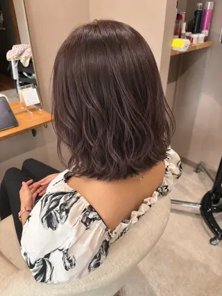 カラー 鏡原 実和のヘアスタイル