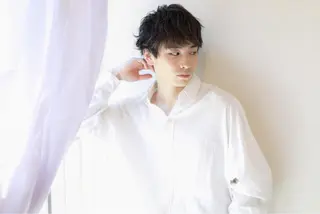 ショート パーマ メンズ 柳井 準平のヘアスタイル