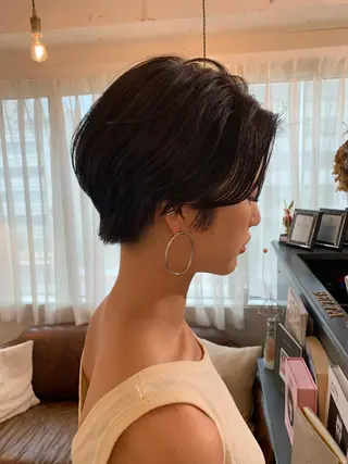 ショート 安村 美奈のヘアスタイル