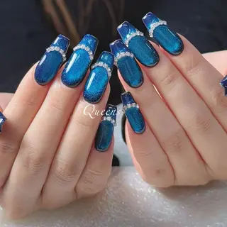 ネイル Queens テイのネイルデザイン