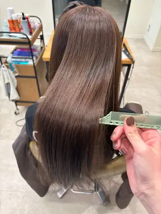 セミロング パーマ 垢抜け小顔レイヤー オリーブ/スミレのヘアスタイル