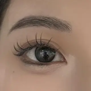 アイブロウ eyelist MANAのマツエク・マツパデザイン