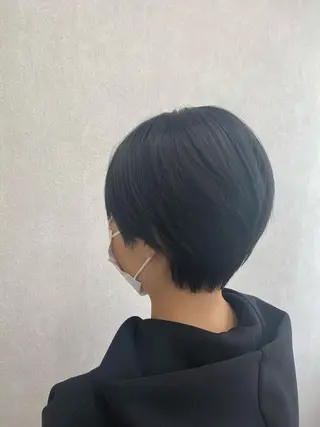 ショート tocca 💜石田愛結💜のヘアスタイル