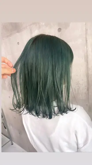 ショート "必ず可愛く” TAKUTOのヘアスタイル