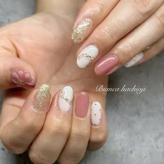 ネイル Bianca🦋 AIRAのネイルデザイン
