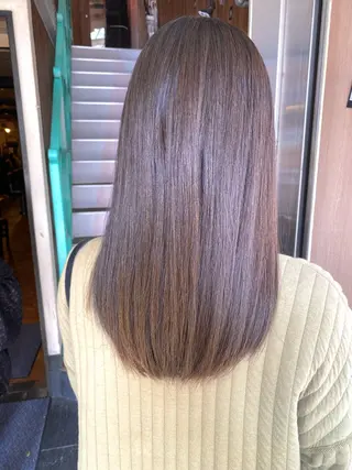 セミロング カラー パーマ 村上 ゆういのヘアスタイル