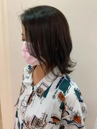 ミディアム カラー 顔まわりカット✄ ベージュカラー🧸のヘアスタイル