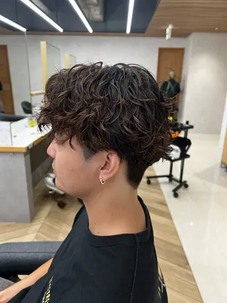 ショート パーマ メンズ 🏅メンズ特化 ヤマクラ タイキのヘアスタイル