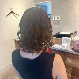 ミディアム パーマ 林 南美のヘアスタイル