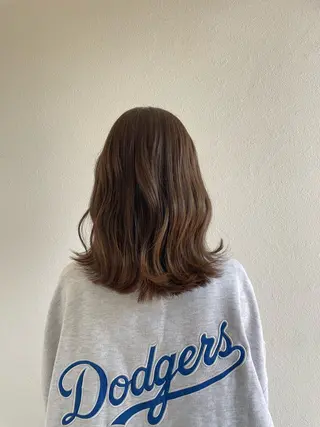 ミディアム カラー 【アクイール】やまだ みなのヘアスタイル