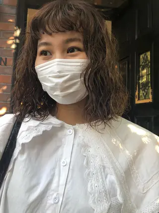 ミディアム パーマ NOUN所属・eri kinjoのヘアスタイル