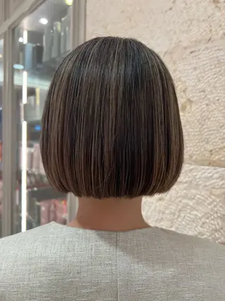 ショート note所属・💗hikaru💗 透明感カラーのヘアスタイル