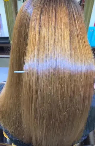 セミロング 開發 紗貴のヘアスタイル