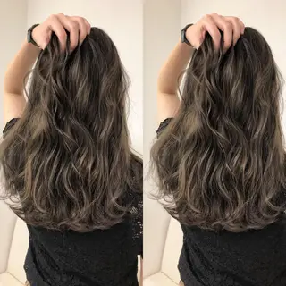 ロング カラー 三鷹で1番ショート ボブをカットする新谷のヘアスタイル