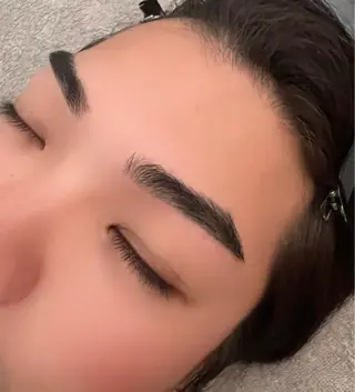 アイブロウ chihiro🌿 アイブロウ/天王寺の眉毛・アイブロウイメージ