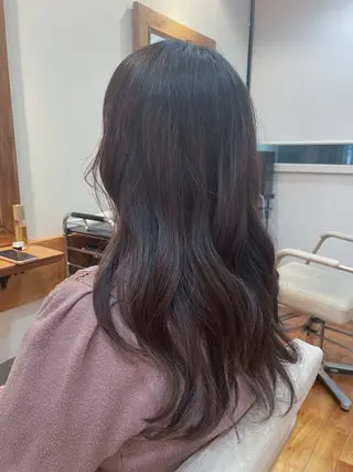 セミロング 江里口 愛のヘアスタイル