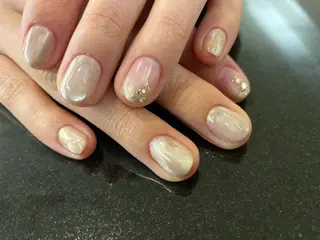 カラー crystal ⭐︎ colorのネイルデザイン