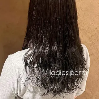 セミロング パーマ meirin <model募集中>のヘアスタイル