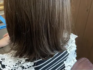 カラー Yoshida marinaのヘアスタイル