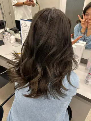 セミロング カラー 🎀透明感× 赤み消し🎀正源のヘアスタイル