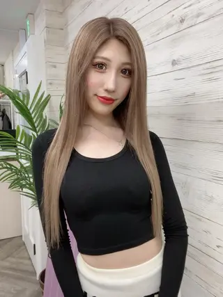 ロング カラー ヘアアレンジ アイブロウ LAVENDIA 初音のヘアスタイル